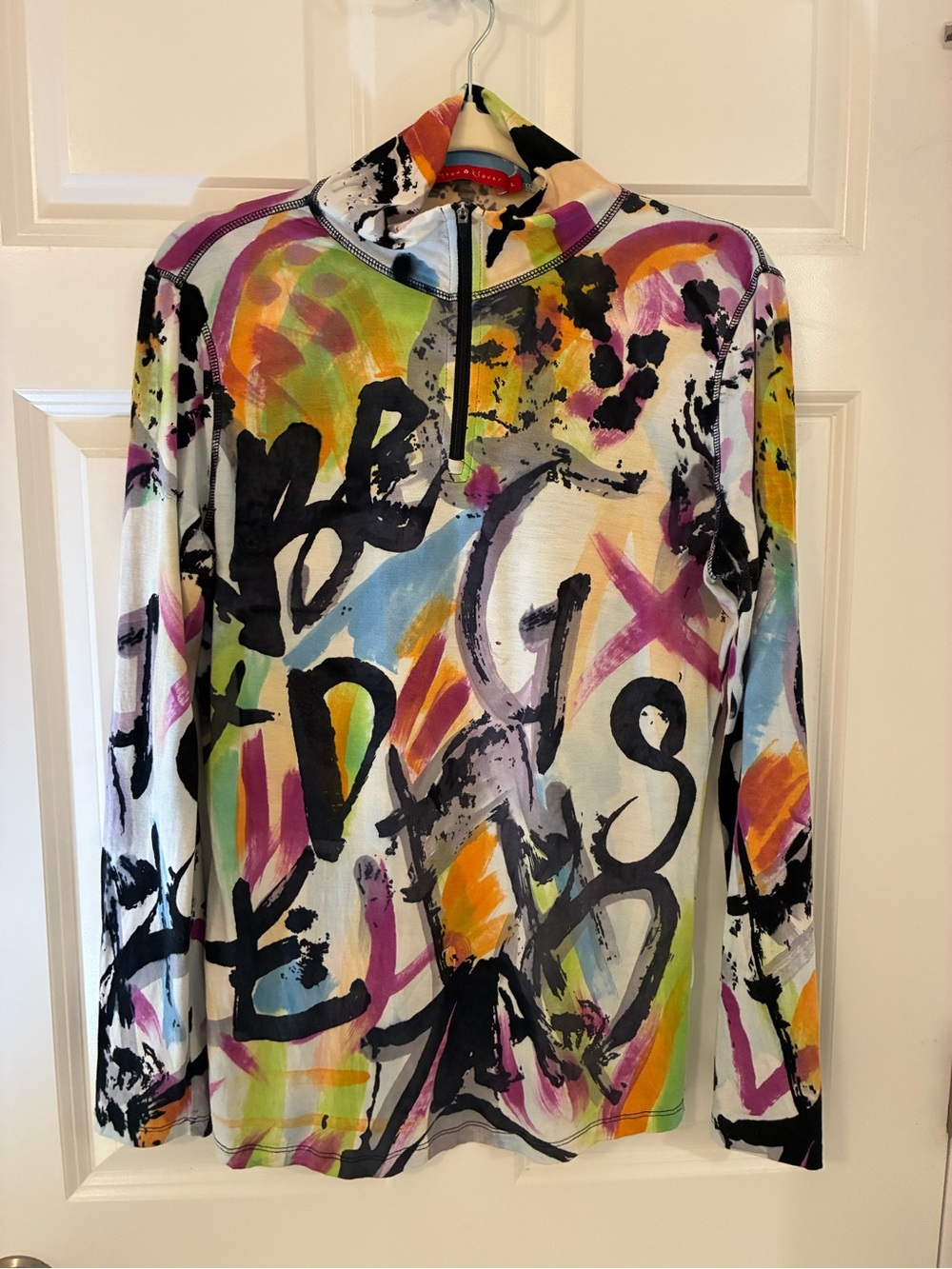 Krimson Klover Base Layer Multicolor Graffiti Print Pullover Zip-Top Large